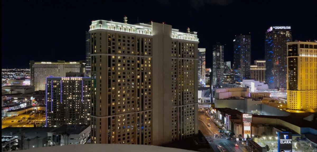 Mgm Signature-25-805 Balcony Strip Sphere F1 Views Лас-Вегас Екстер'єр фото
