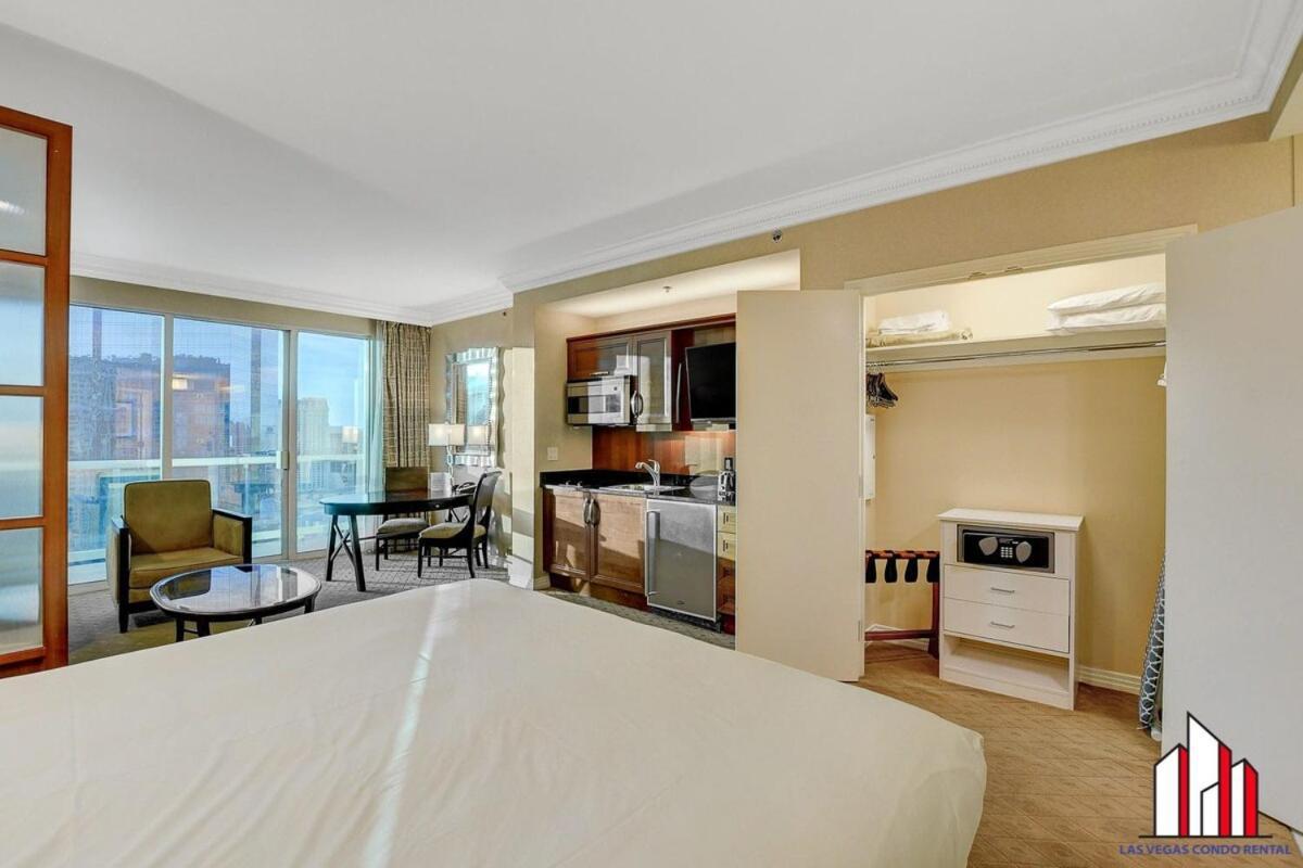 Mgm Signature-25-805 Balcony Strip Sphere F1 Views Лас-Вегас Екстер'єр фото