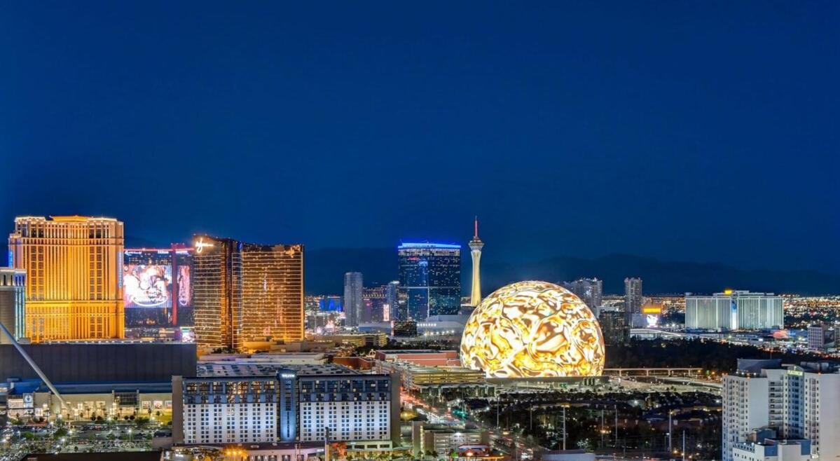 Mgm Signature-25-805 Balcony Strip Sphere F1 Views Лас-Вегас Екстер'єр фото